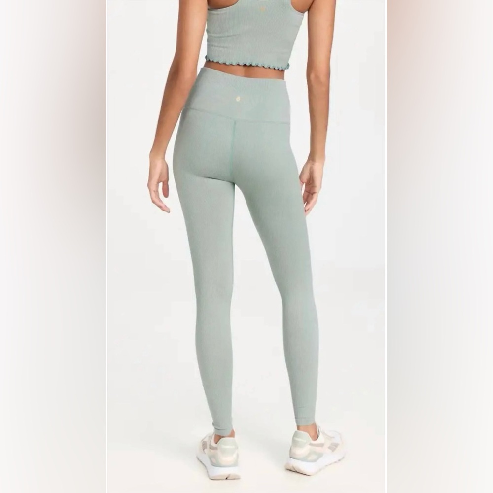 Spiritual Gangster High-Waist Legging & scalloped tank top XS (both for $55)